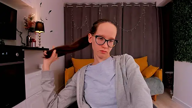 BettyBrowni online show from 8, 2, 2025