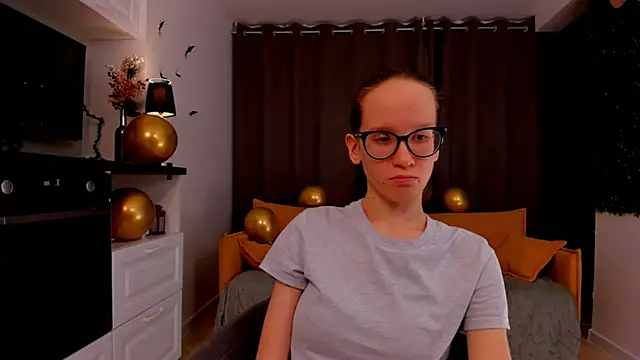 BettyBrowni online show from 24, 2, 2025