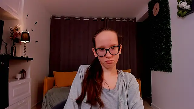 BettyBrowni online show from 27, 2, 2025