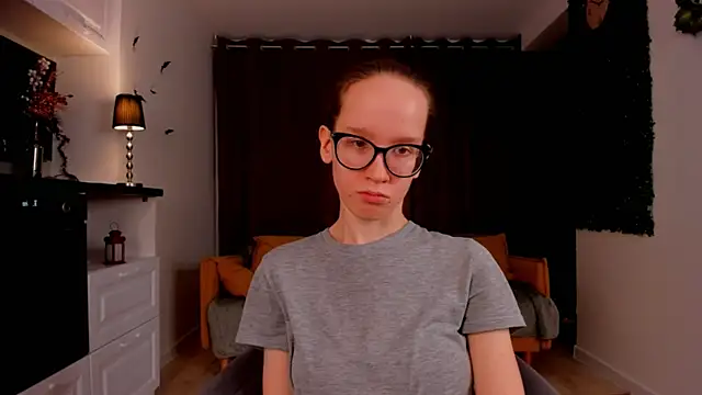 BettyBrowni online show from 8, 3, 2025