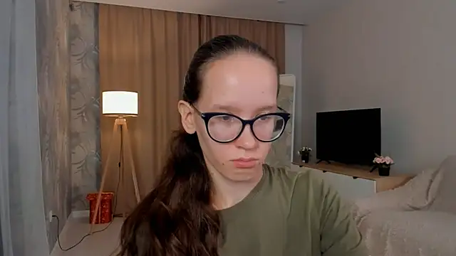 BettyBrowni online show from 9, 9, 2025