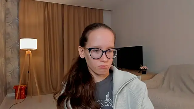 BettyBrowni online show from 13, 9, 2025