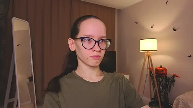 BettyBrowni online show from 5, 12, 2025