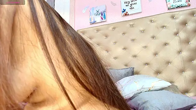 Paola  23 online show from 12, 2, 2026