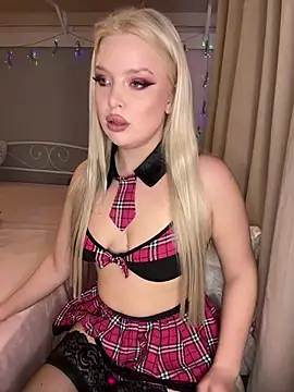 Snapshot of touchme_now chatting on 31, 1, 2025 touchme now online show from 31, 1, 2025