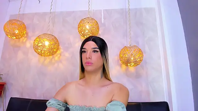 victoria aleia  online show from 10, 1, 2025