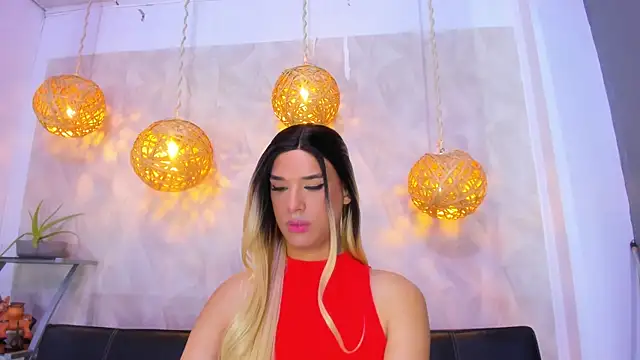 victoria aleia  online show from 12, 3, 2025