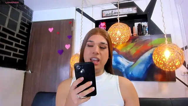 Snapshot of victoria_aleia_ chatting on 21, 4, 2026 victoria aleia online show from 21, 4, 2026