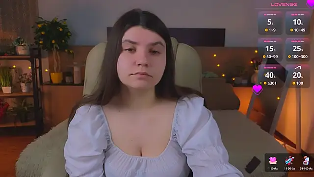 Snapshot of Viola__Shy chatting on 24, 5, 2026 Viola Shy online show from 24, 5, 2026