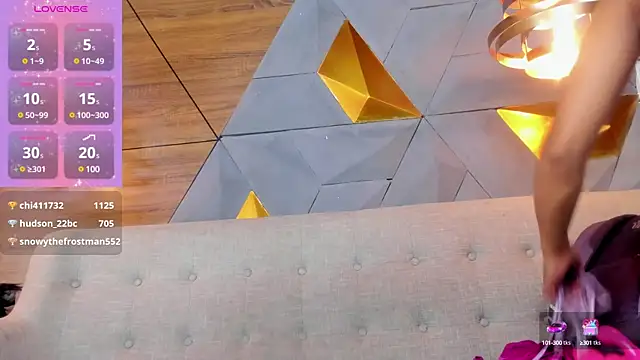 Snapshot of sarah_banks1 chatting on 3, 2, 2025 sarah banks1 online show from 3, 2, 2025