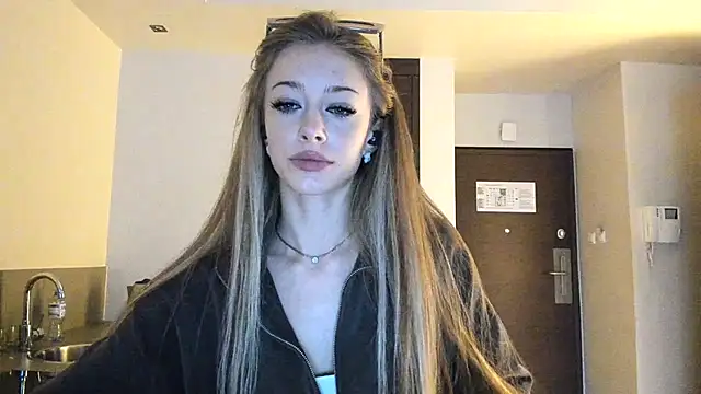 Snapshot of BARBIE_22888 chatting on 30, 3, 2026 BARBIE 22888 online show from 30, 3, 2026