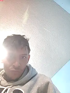 Snapshot of Leonul chatting on 25, 2, 2026 Leonul online show from 25, 2, 2026