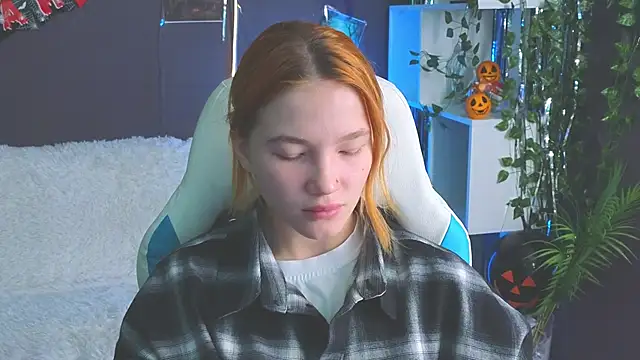 erikabrian online show from 1, 11, 2025