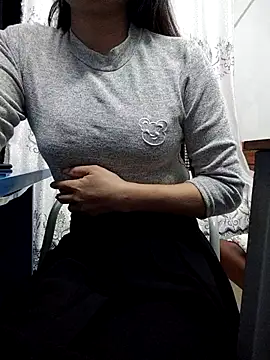 Snapshot of Haralushiaaa chatting on 23, 10, 2025 Haralushiaaa online show from 23, 10, 2025