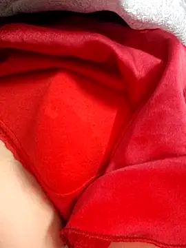 Snapshot of Haralushiaaa chatting on 3, 11, 2025 Haralushiaaa online show from 3, 11, 2025