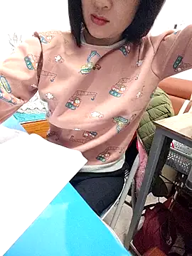 Snapshot of Haralushiaaa chatting on 29, 11, 2025 Haralushiaaa online show from 29, 11, 2025