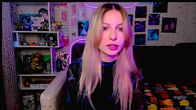 Snapshot of Maria_Hunt chatting on 11, 12, 2024 Maria Hunt online show from 11, 12, 2024