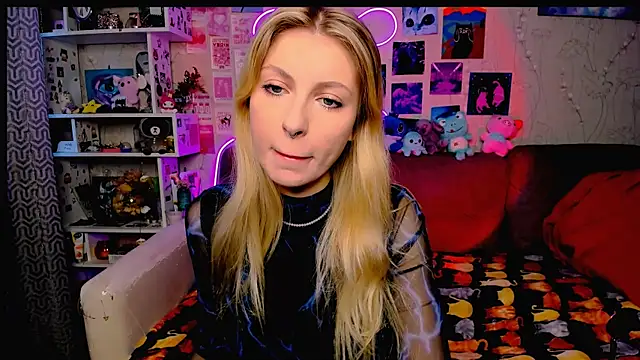 Snapshot of Maria_Hunt chatting on 16, 1, 2025 Maria Hunt online show from 16, 1, 2025