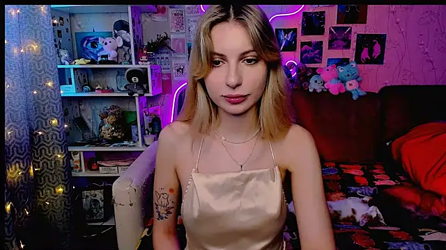 Snapshot of Maria_Hunt chatting on 21, 1, 2025 Maria Hunt online show from 21, 1, 2025