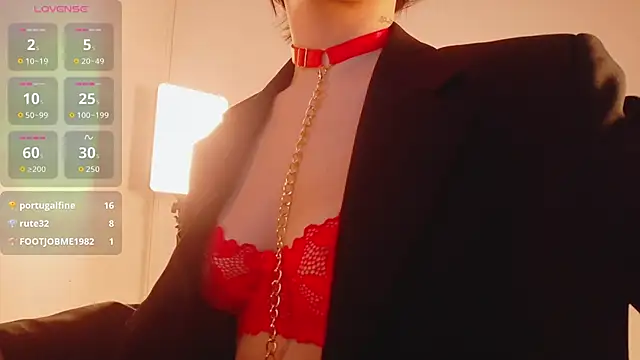 Snapshot of littleebluee chatting on 31, 10, 2025 littleebluee online show from 31, 10, 2025