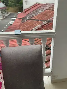 Pretty Isadora online show from 16, 3, 2025