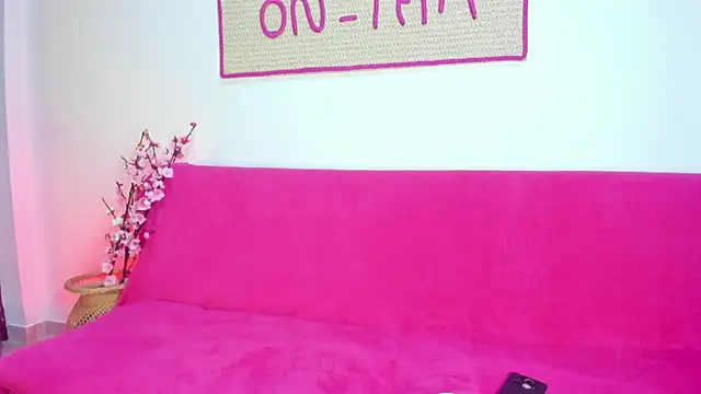 Snapshot of on_tefa chatting on 15, 4, 2026 on tefa online show from 15, 4, 2026