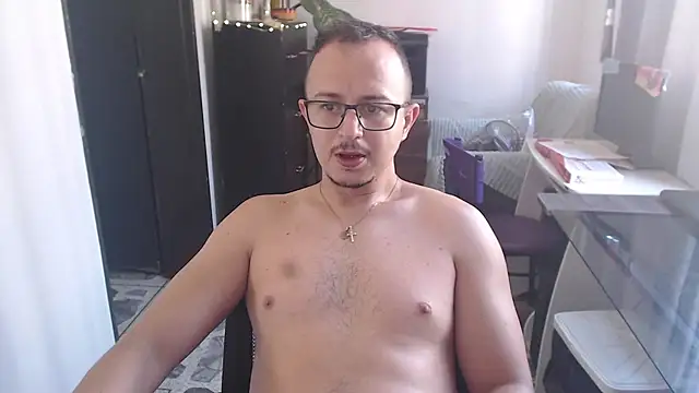 Snapshot of jacob_strokes01 chatting on 28, 7, 2026 jacob strokes01 online show from 28, 7, 2026