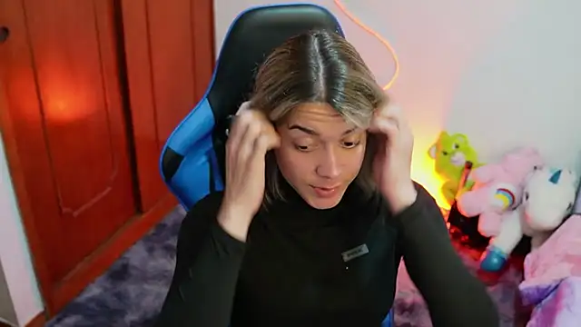 tay ler3 online show from 20, 1, 2025