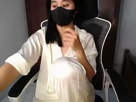 Lunobaby 204 online show from 26, 10, 2025