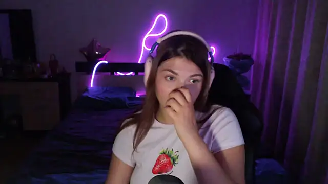 helengilmor online show from 20, 9, 2025