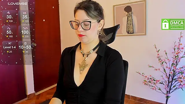 Chanelll Taylorr  online show from 2, 2, 2025