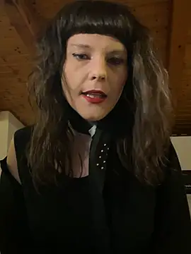 OniricFemme online show from 7, 3, 2025