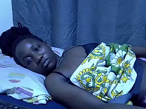 Snapshot of Adaline-Paris chatting on 11, 3, 2025 Adaline-Paris online show from 11, 3, 2025