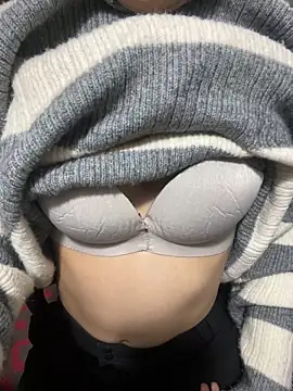 Milk Mom99 online show from 24, 2, 2025