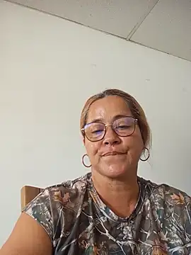 natally ross21 online show from 31, 10, 2025