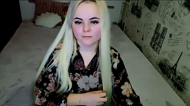 lovely-eyes online show from 13, 4, 2026