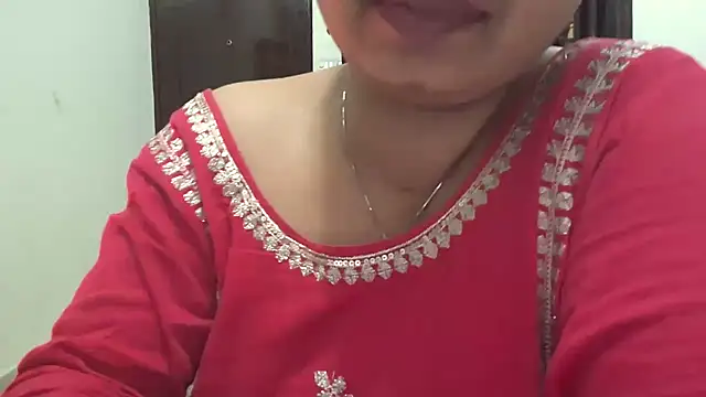 Snapshot of Gulaboo_bhabi chatting on 22, 1, 2025 Gulaboo bhabi online show from 22, 1, 2025