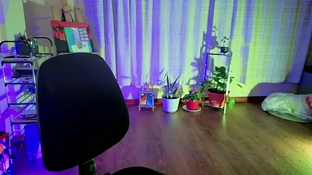 Snapshot of Zoe--khalL chatting on 16, 4, 2026 Zoe--khalL online show from 16, 4, 2026