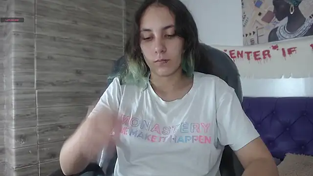 Snapshot of xlunna chatting on 6, 12, 2024 xlunna online show from 6, 12, 2024