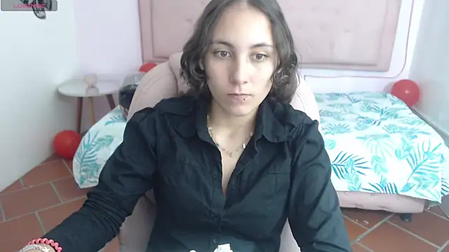 Snapshot of xlunna chatting on 15, 2, 2025 xlunna online show from 15, 2, 2025