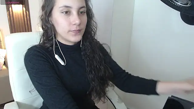 Snapshot of xlunna chatting on 26, 9, 2025 xlunna online show from 26, 9, 2025