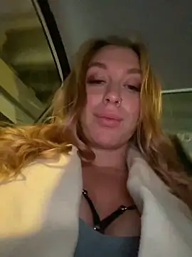 Snapshot of Sweet___Emily chatting on 8, 12, 2024 Sweet   Emily online show from 8, 12, 2024