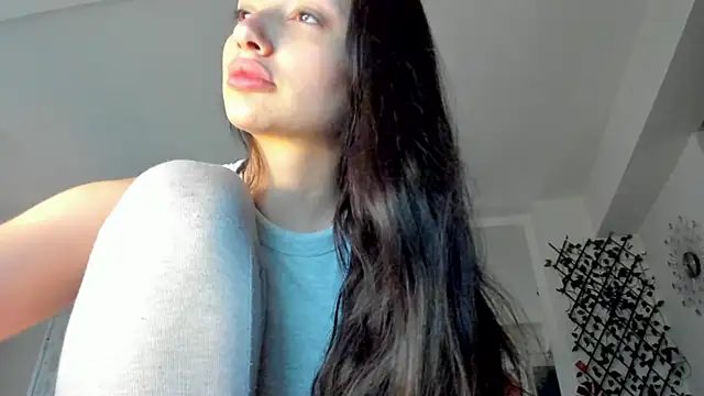 Snapshot of IreneVON chatting on 2, 1, 2025 IreneVON online show from 2, 1, 2025