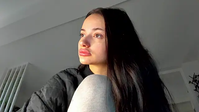 Snapshot of IreneVON chatting on 3, 1, 2025 IreneVON online show from 3, 1, 2025