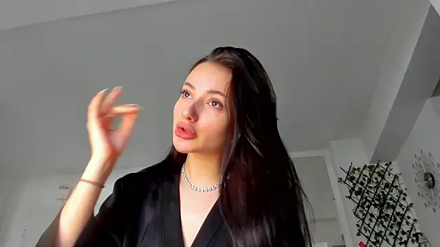 Snapshot of IreneVON chatting on 15, 1, 2025 IreneVON online show from 15, 1, 2025