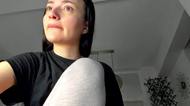 Snapshot of IreneVON chatting on 21, 1, 2025 IreneVON online show from 21, 1, 2025