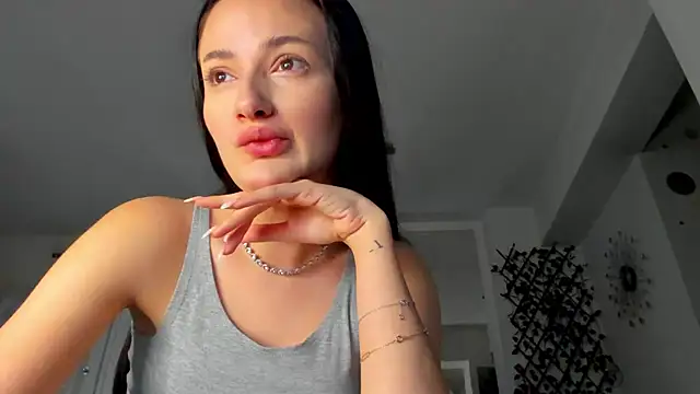 Snapshot of IreneVON chatting on 21, 1, 2025 IreneVON online show from 21, 1, 2025
