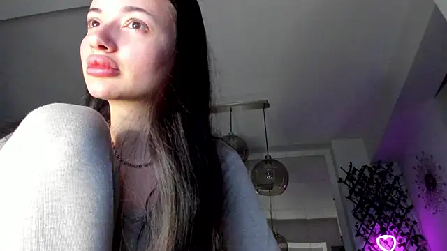 Snapshot of IreneVON chatting on 12, 2, 2025 IreneVON online show from 12, 2, 2025
