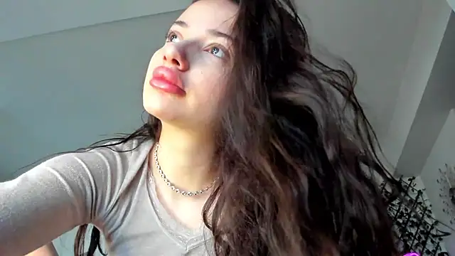 Snapshot of IreneVON chatting on 15, 3, 2025 IreneVON online show from 15, 3, 2025
