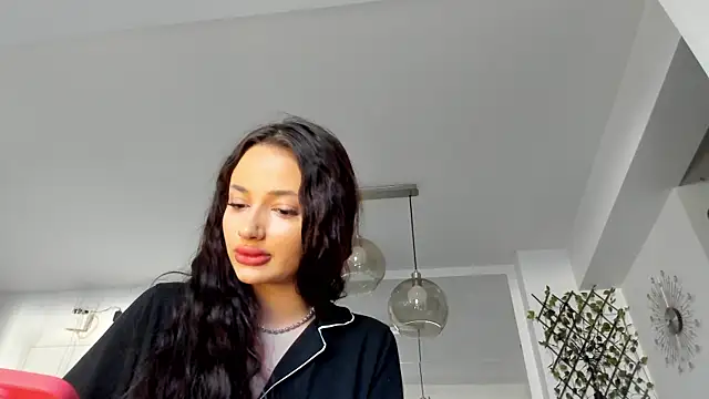 Snapshot of IreneVON chatting on 20, 3, 2025 IreneVON online show from 20, 3, 2025